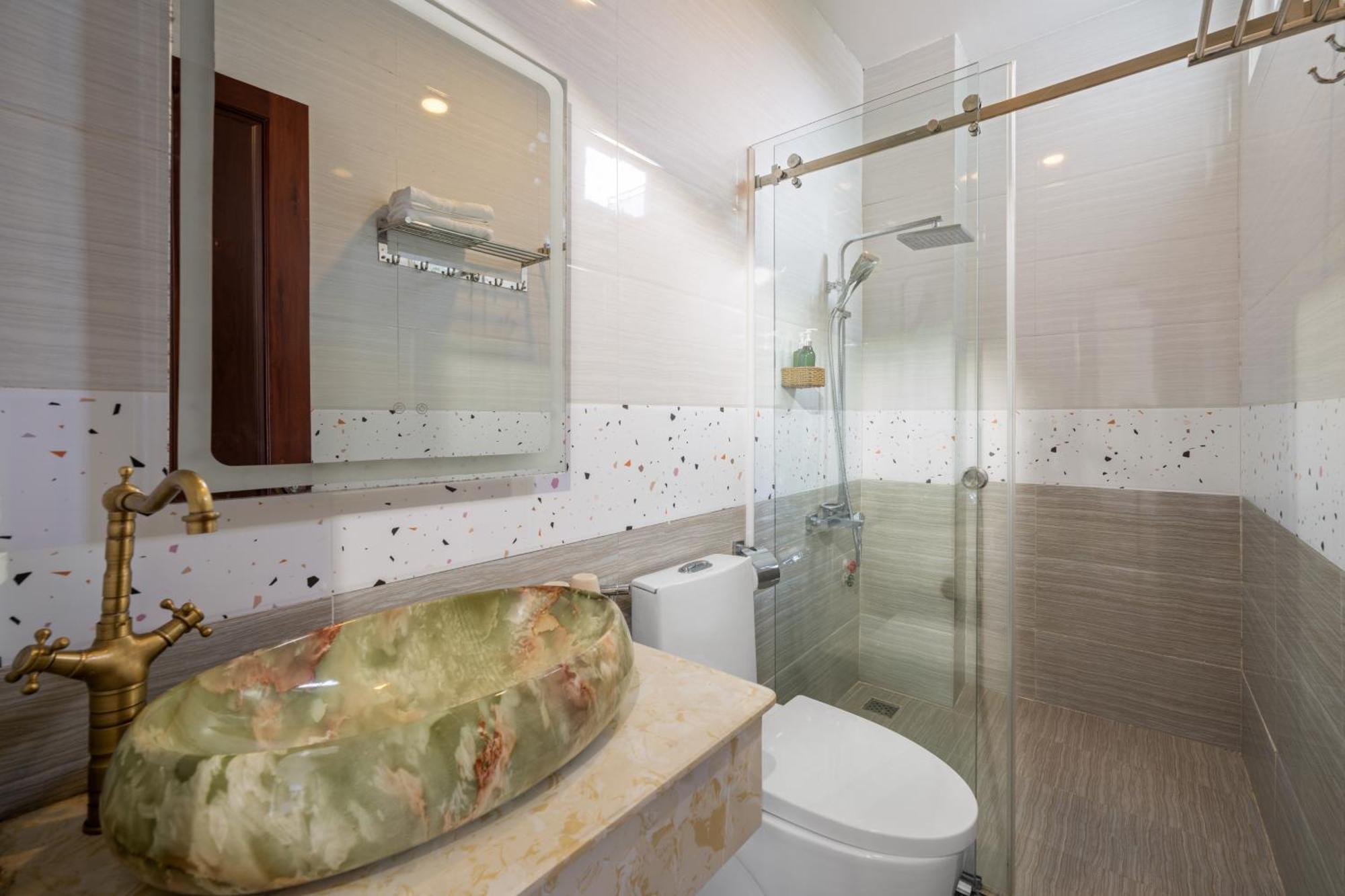 דה לאט Myrtle Boutique Hotel מראה חיצוני תמונה